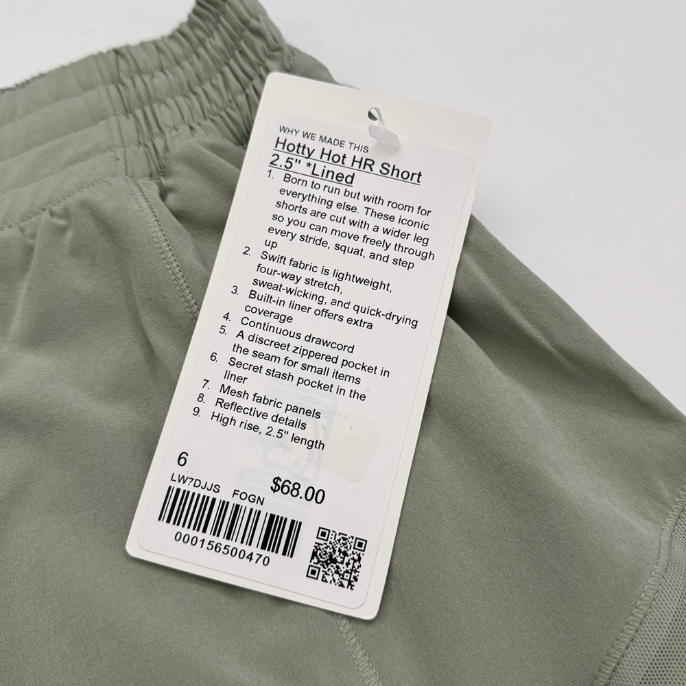 Lululemon Hotty Hot High-Rise Short 2.5" - Fog Green, Size 6 - Picture 10 of 10
